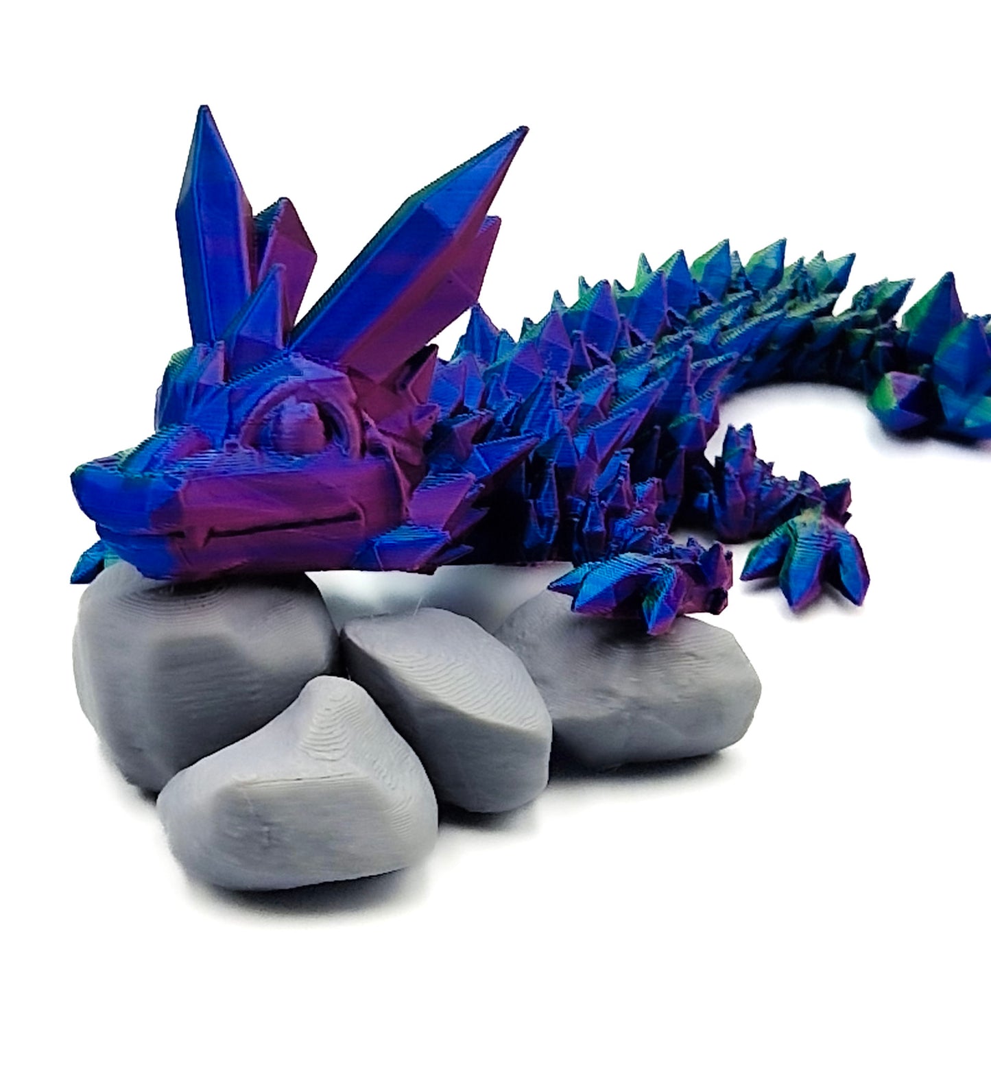 Crystal Draak met chameleonachtige kleurveranderingen. En het kristalthema geeft ze een magische uitstraling. Bestel nu online!